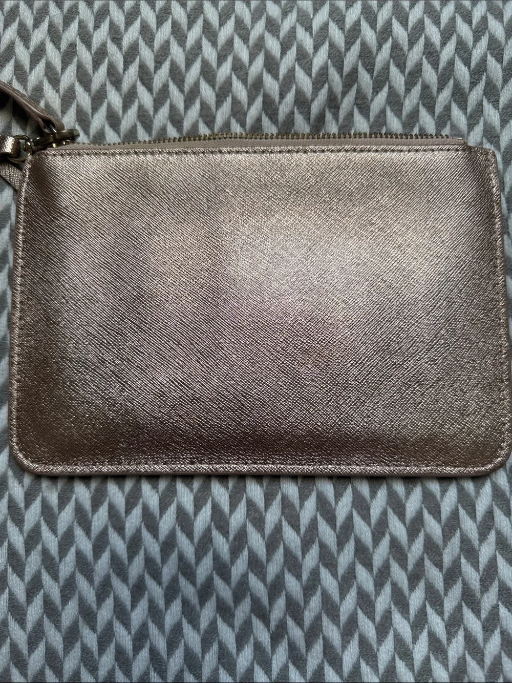 Kate Spade Metallic Rose Gold Wristlet Clutch